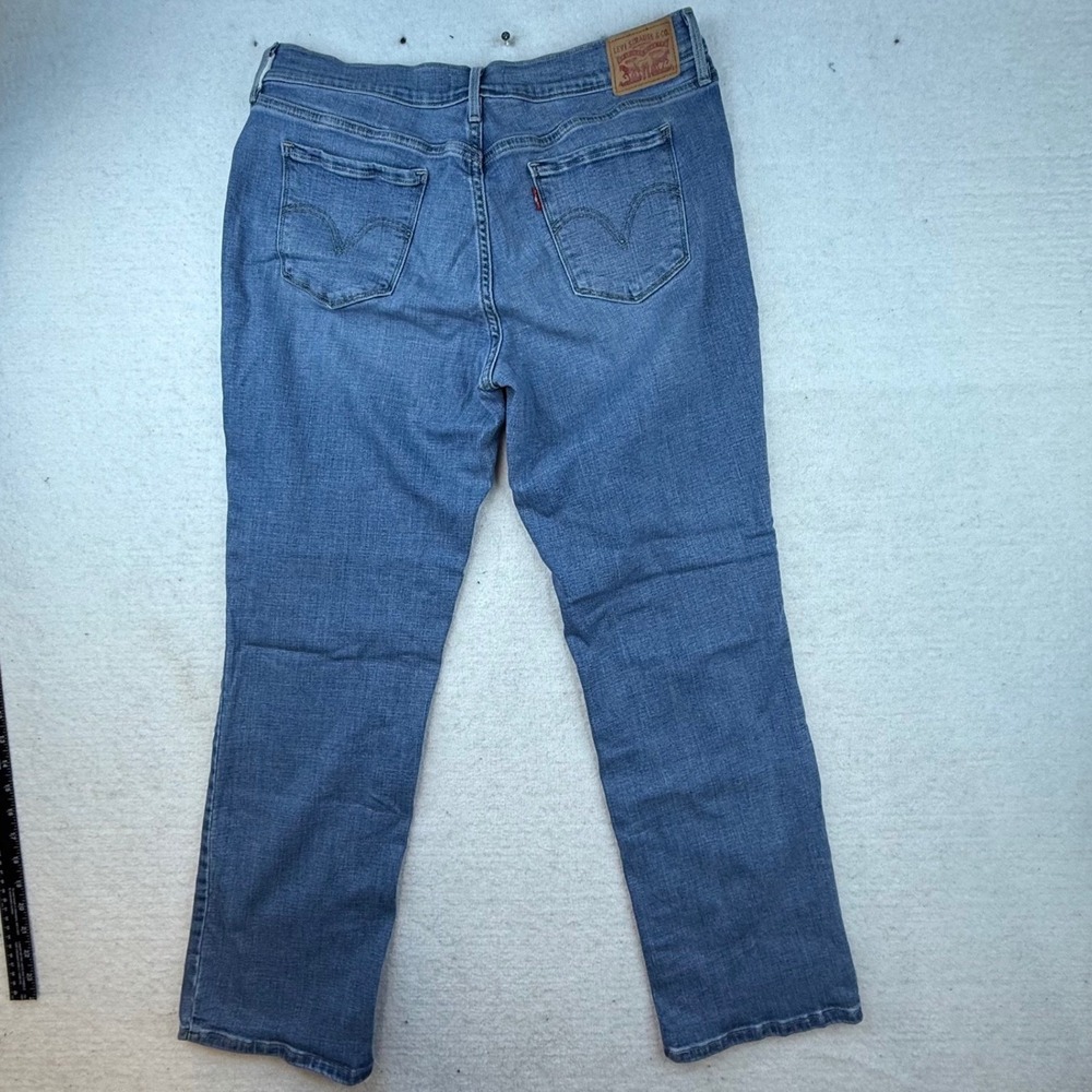 Levi's 505 Straight Leg Jeans Women's Size 12 Medium Wash Denim - Picture 2 of 8